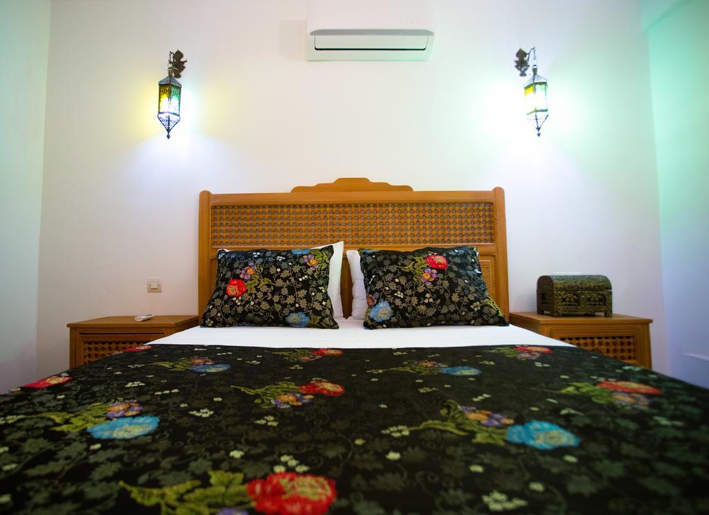 Riad Vega Fès Extérieur photo